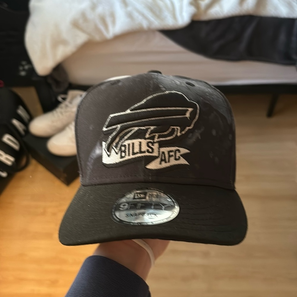bills black and white afc hat